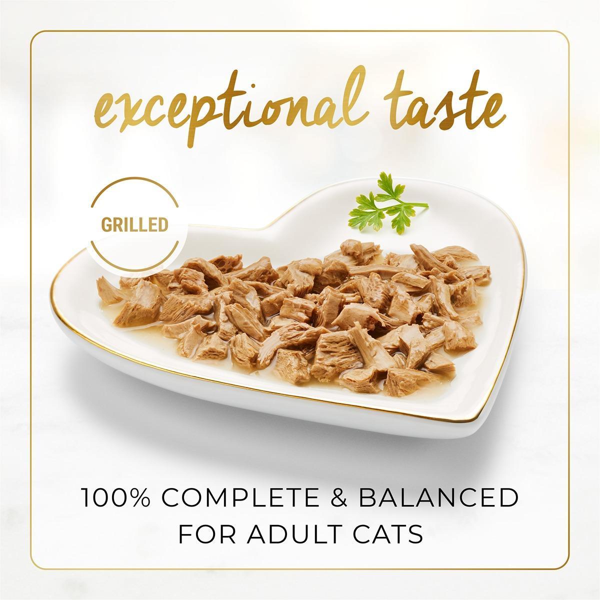 Fancy Feast Grilled Chicken Feast in Gravy Wet Cat Food