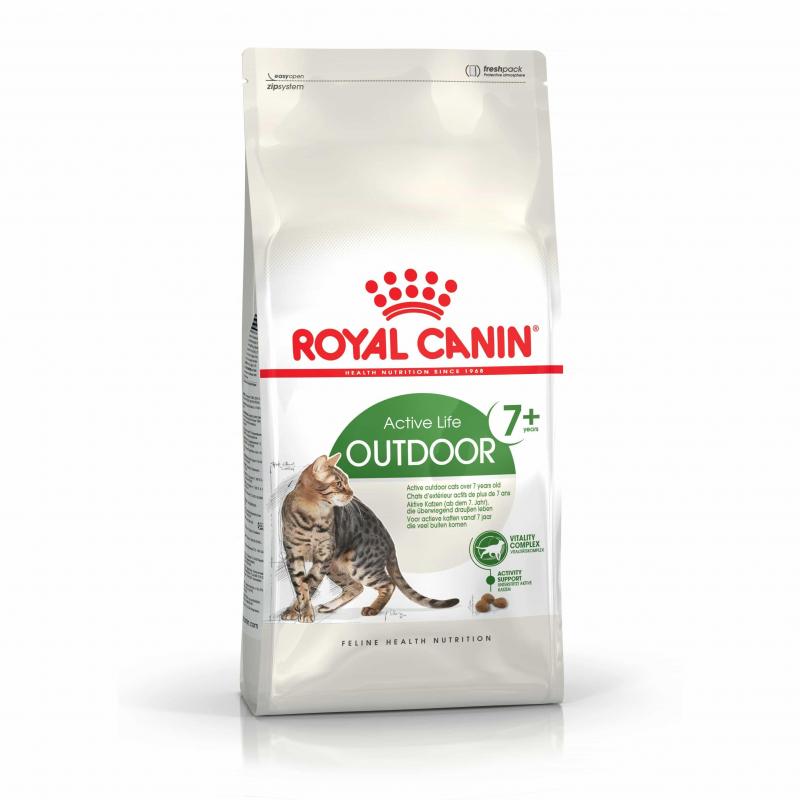 Royal Canin Active Life Outdoor 7+ Dry Cat Food