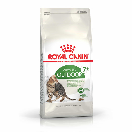 Royal Canin Active Life Outdoor 7+ Dry Cat Food